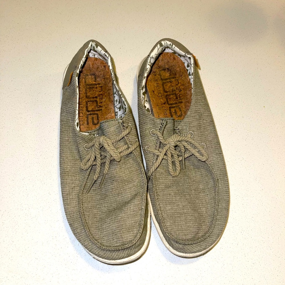 HEY DUDE SHOES